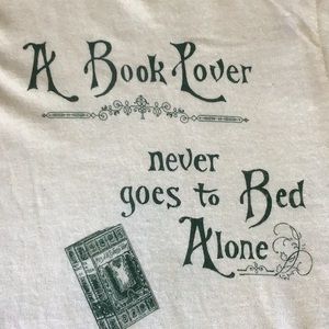 Book Lover sleepshirt